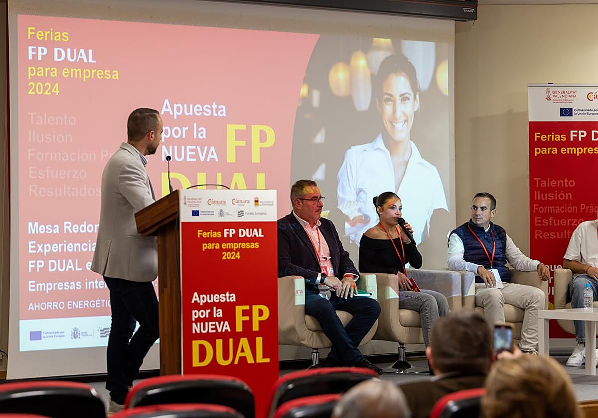Un momento de la Feria de FP Dual para pymes celebrada el año pasado.