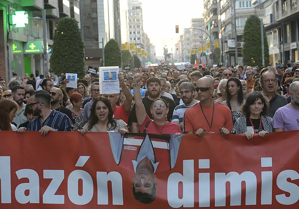 Vuelven las protestas contra Mazón en las vísperas del 29-O