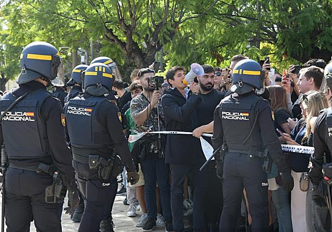 Vito Quiles a su llegada a la Universidad de Alicante.