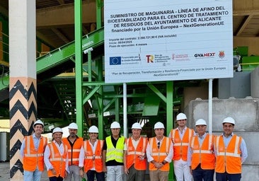 Alicante activa la nueva línea para convertir los residuos del contenedor marrón en abono