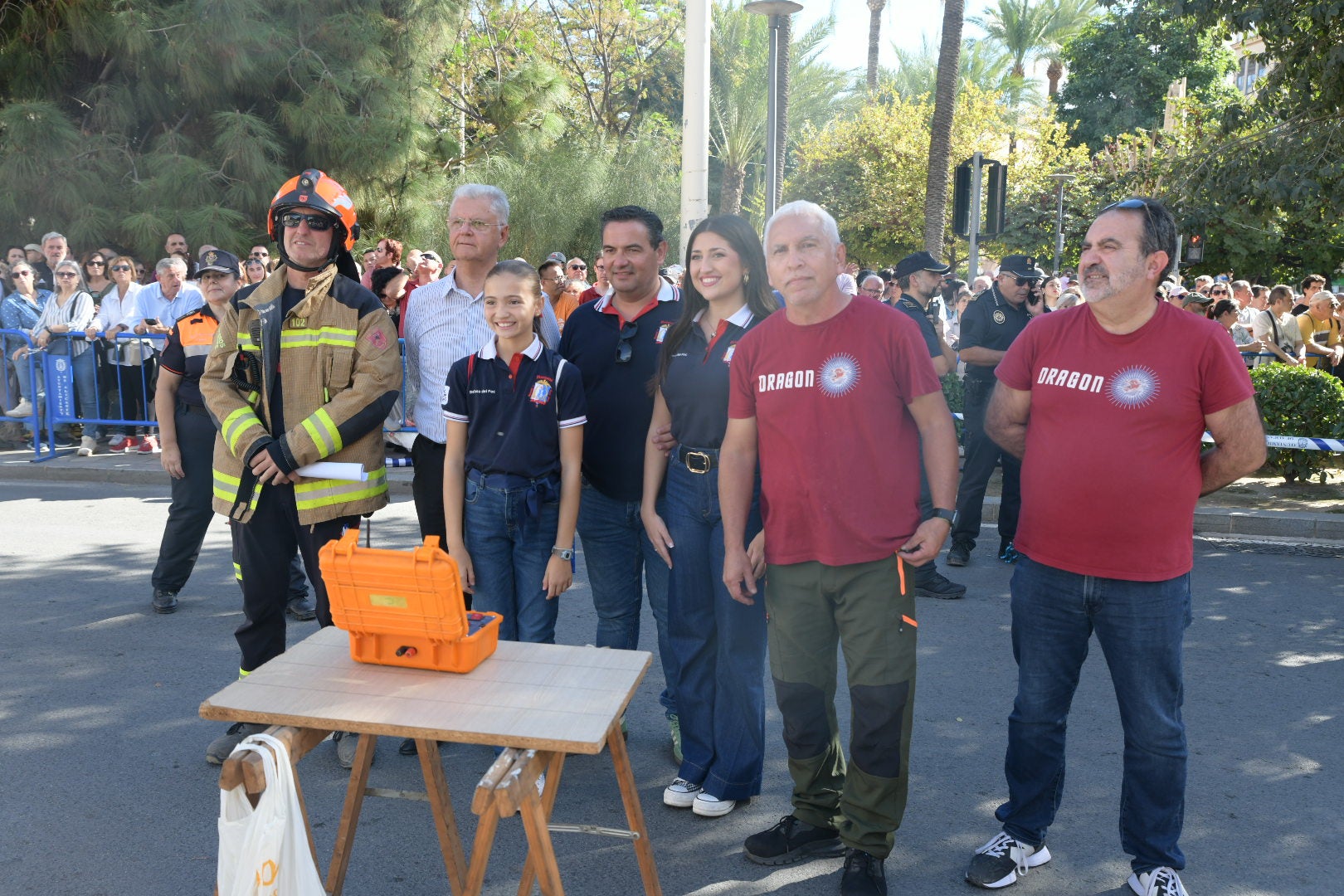 Mascletà de las Hogueras: el rugido de la bestia ensordece la plaza de España de Alicante