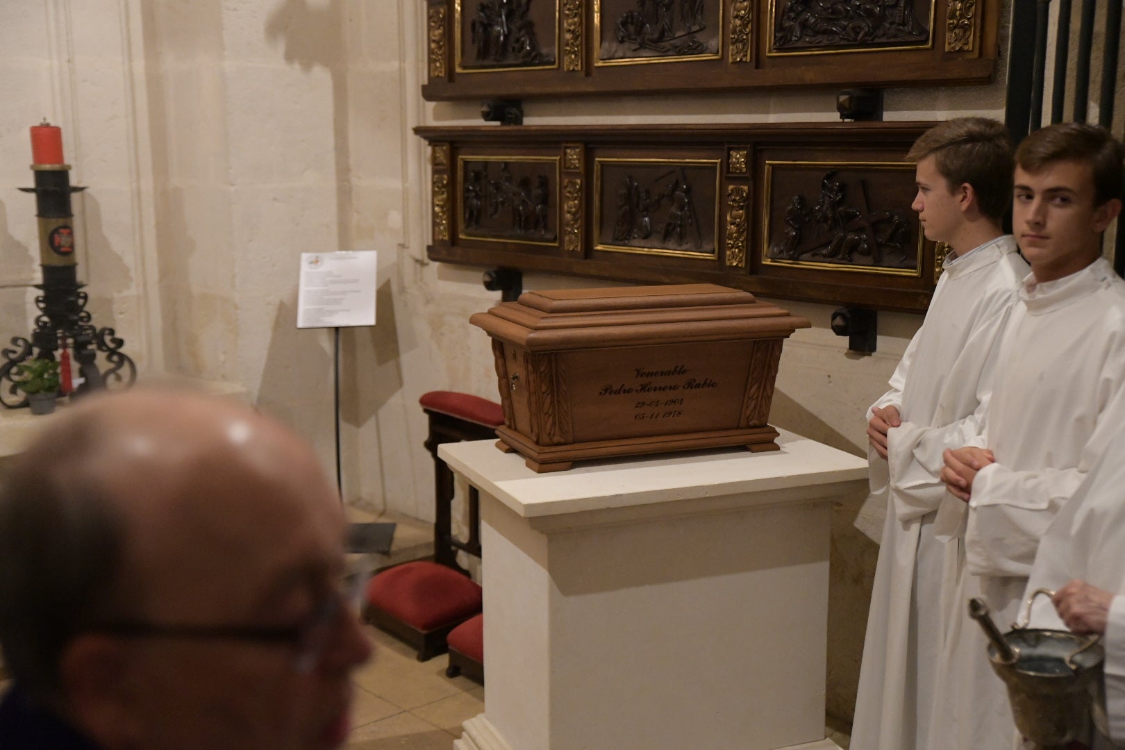 Los restos del médico Pedro Herrero ya reposan en la Capilla de la Buena Muerte de Alicante