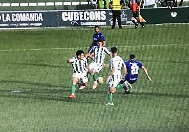 Imagen del gol anulado injustamente a Fran Sol por fuera de juego.