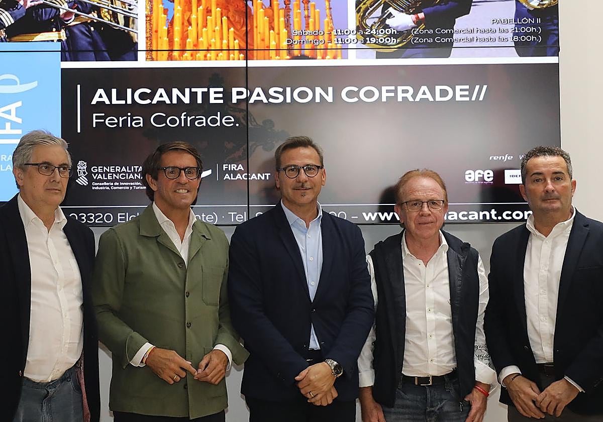 Presentación de la feria 'Alicante Pasión Cofrade' en la Diputación de Alicante.