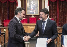 Pablo Ruz y Luis Barcala este viernes en Elche.