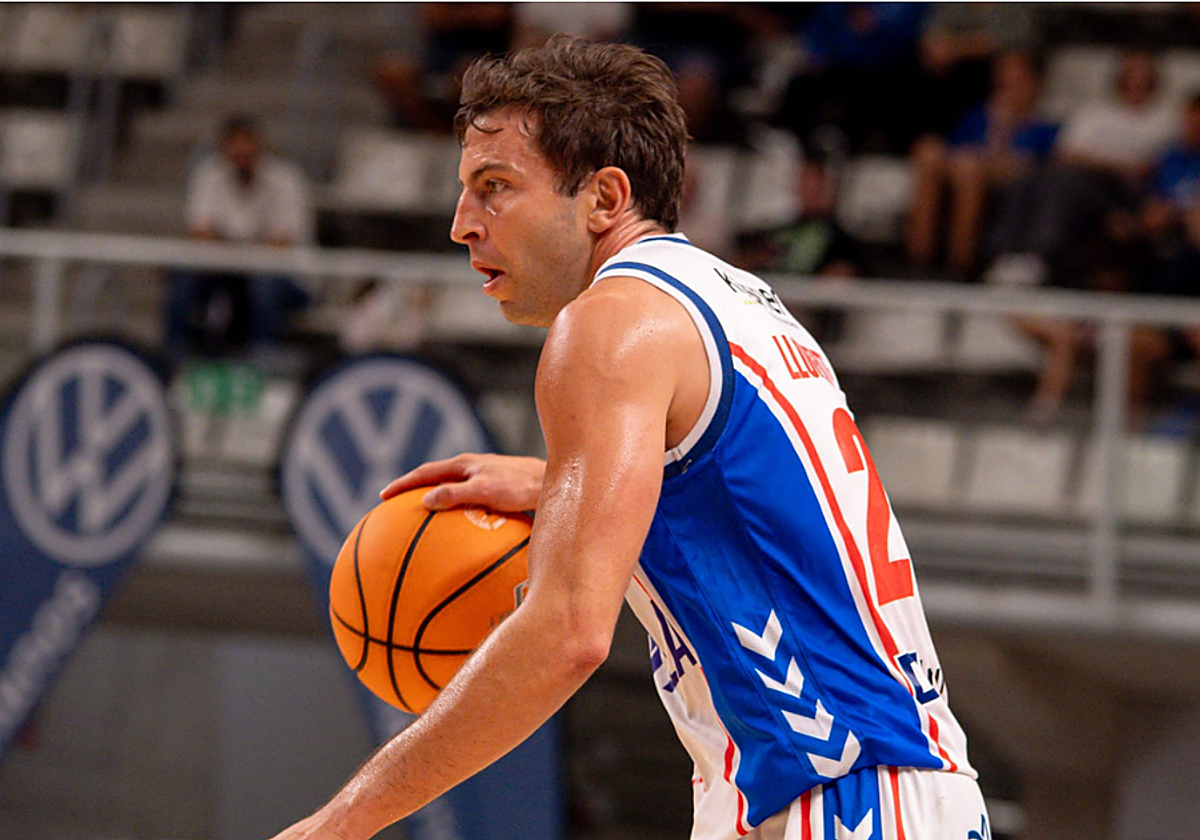 Sergio Llorente, durante un partido en el Pedro Ferrándiz.