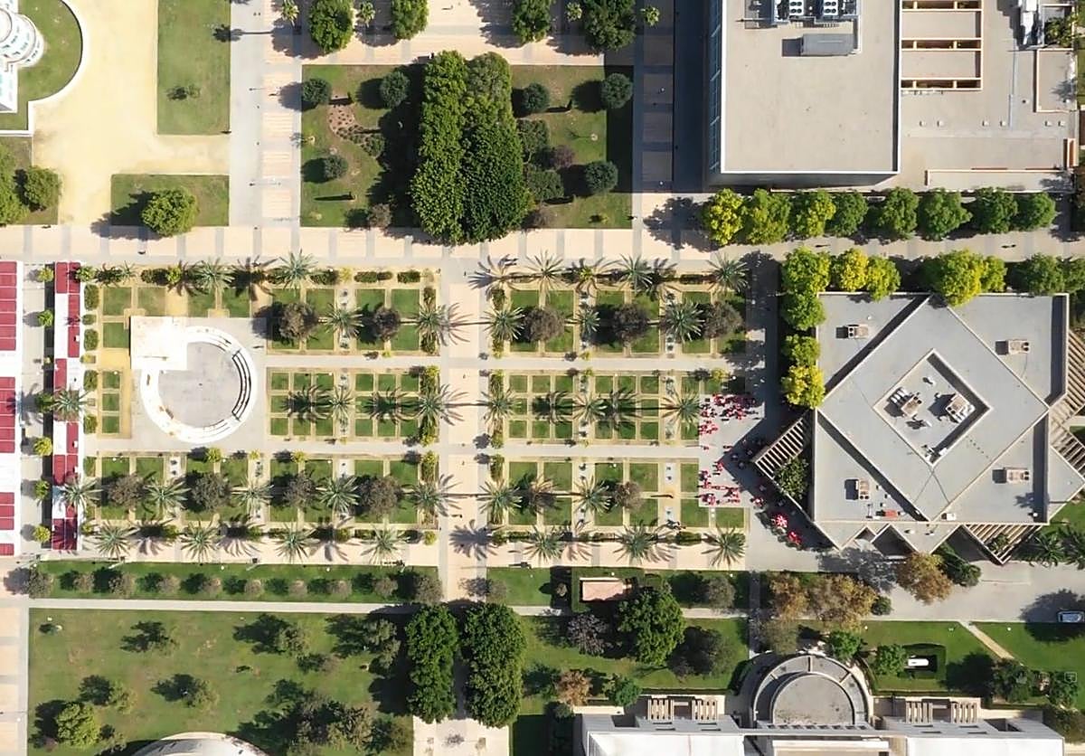 Balance and proportion define the design of buildings and green spaces on the campus.