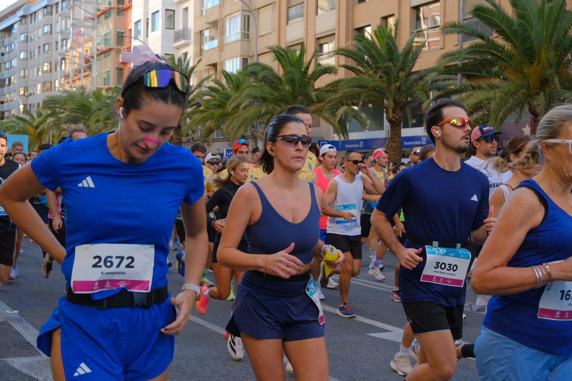La Carrera del Mediterráneo reúne a 5.000 atletas y abre el mes del gran deporte en Alicante