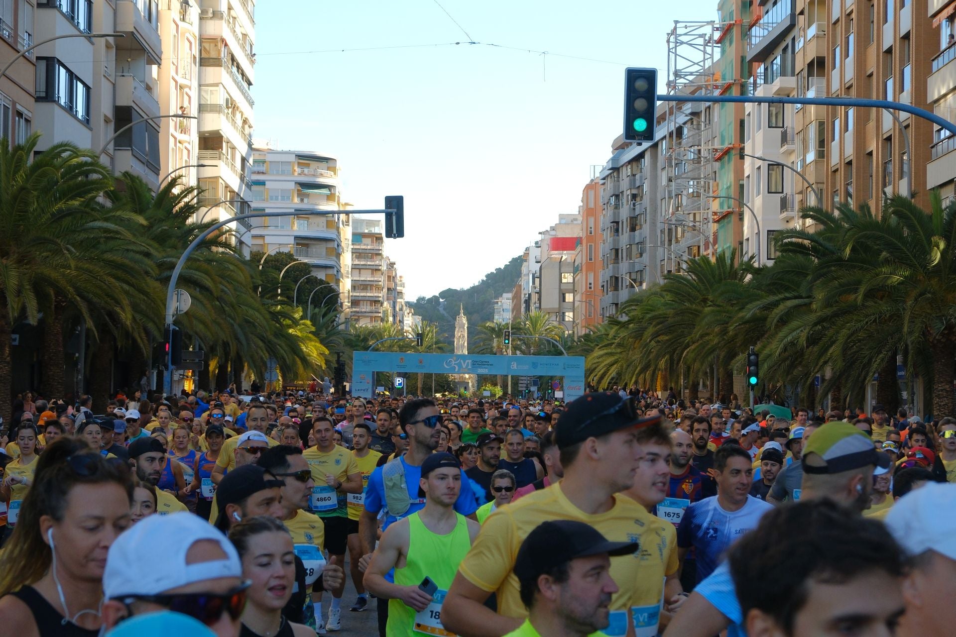 La Carrera del Mediterráneo reúne a 5.000 atletas y abre el mes del gran deporte en Alicante