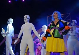 Certamen artístico de Hogueras.