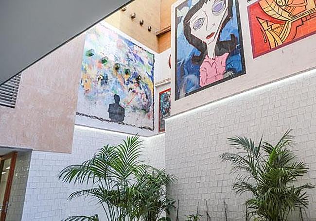 Patio del Centro 14 de Alicante.