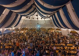 Oktoberfest en la plaza de toros de Alicante.