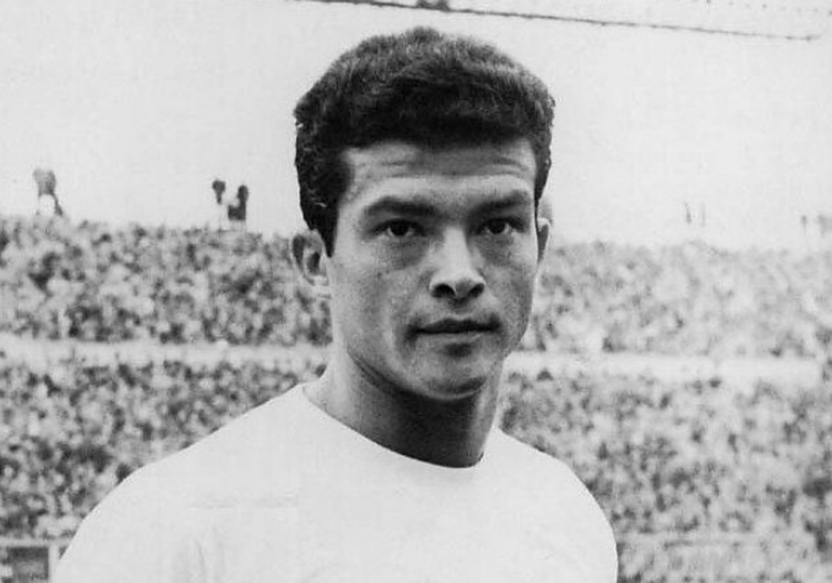 Juan Carlos Lezcano, durante su etapa como referente de la histórica delantera franjiverde.