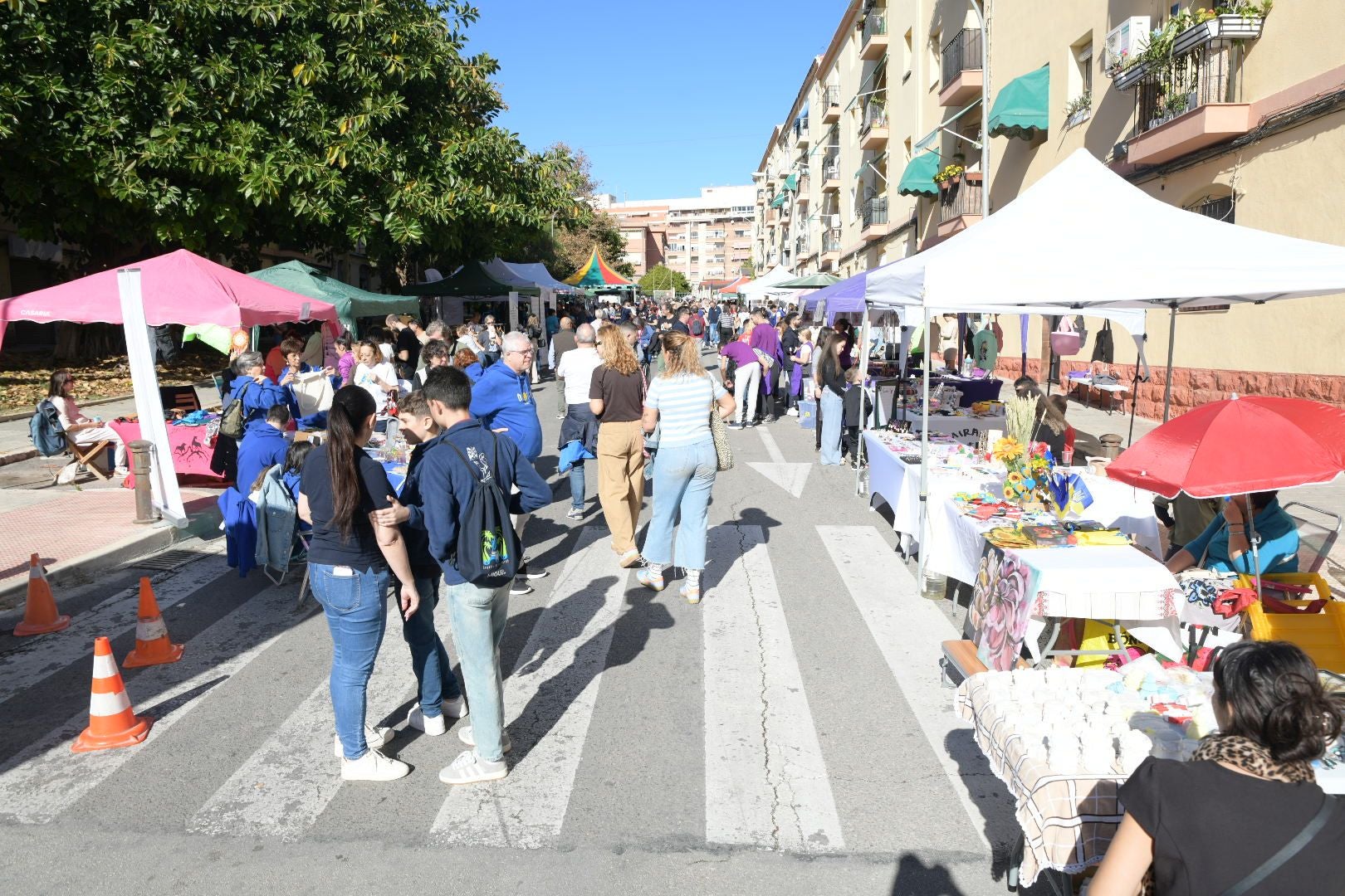 La Navidad se adelanta en Alicante en forma de mercadillo solidario