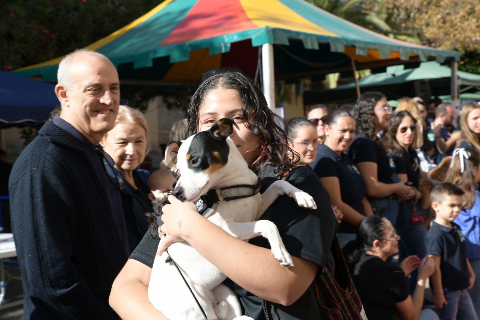 La Navidad se adelanta en Alicante en forma de mercadillo solidario