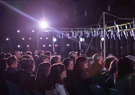 Espectáculo inaugural de la Muestra de Teatro.