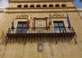 Fachada del Ayuntamiento de Elche.