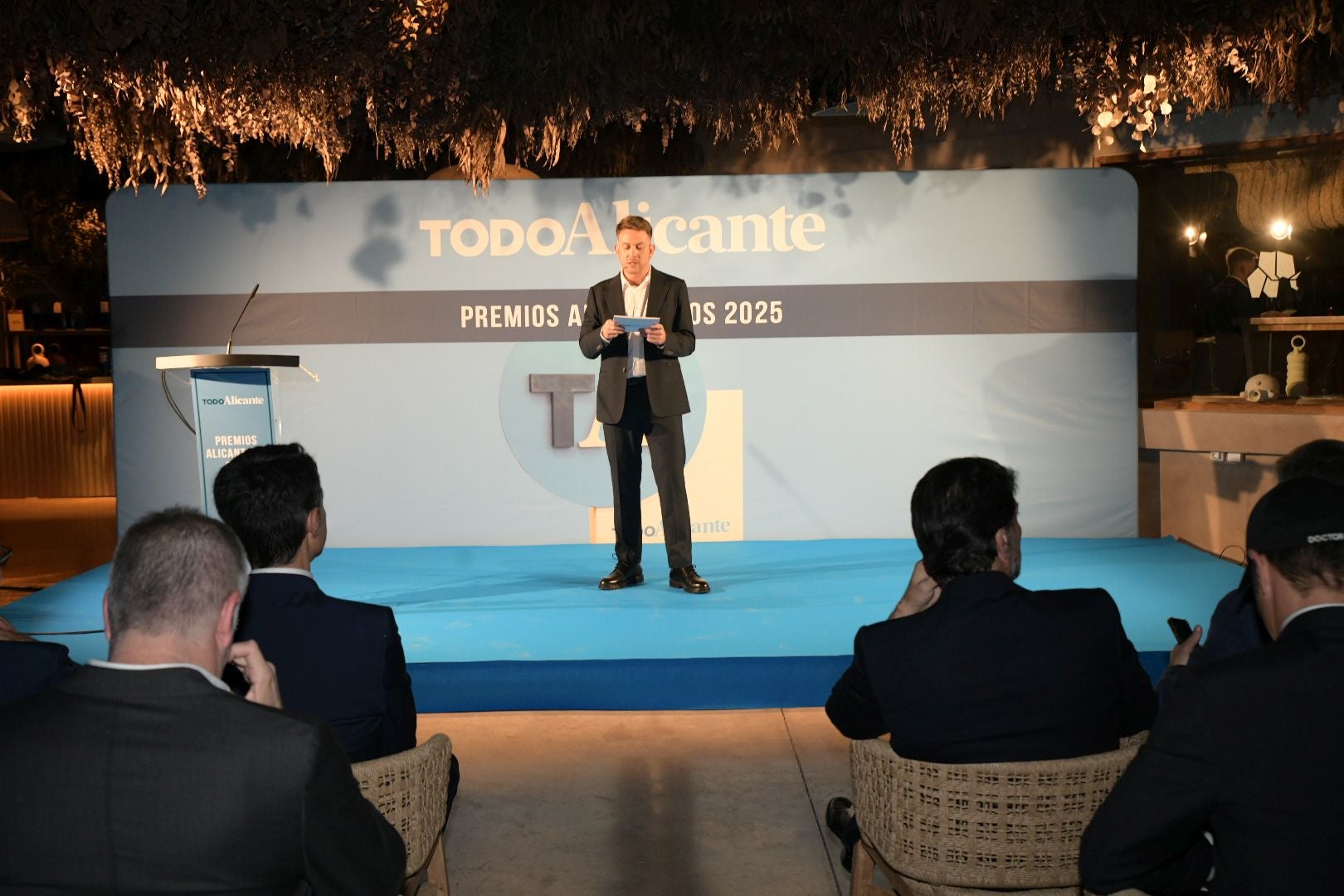 Alicante brilla: así ha sido la gran noche de los Premios Alicantinos