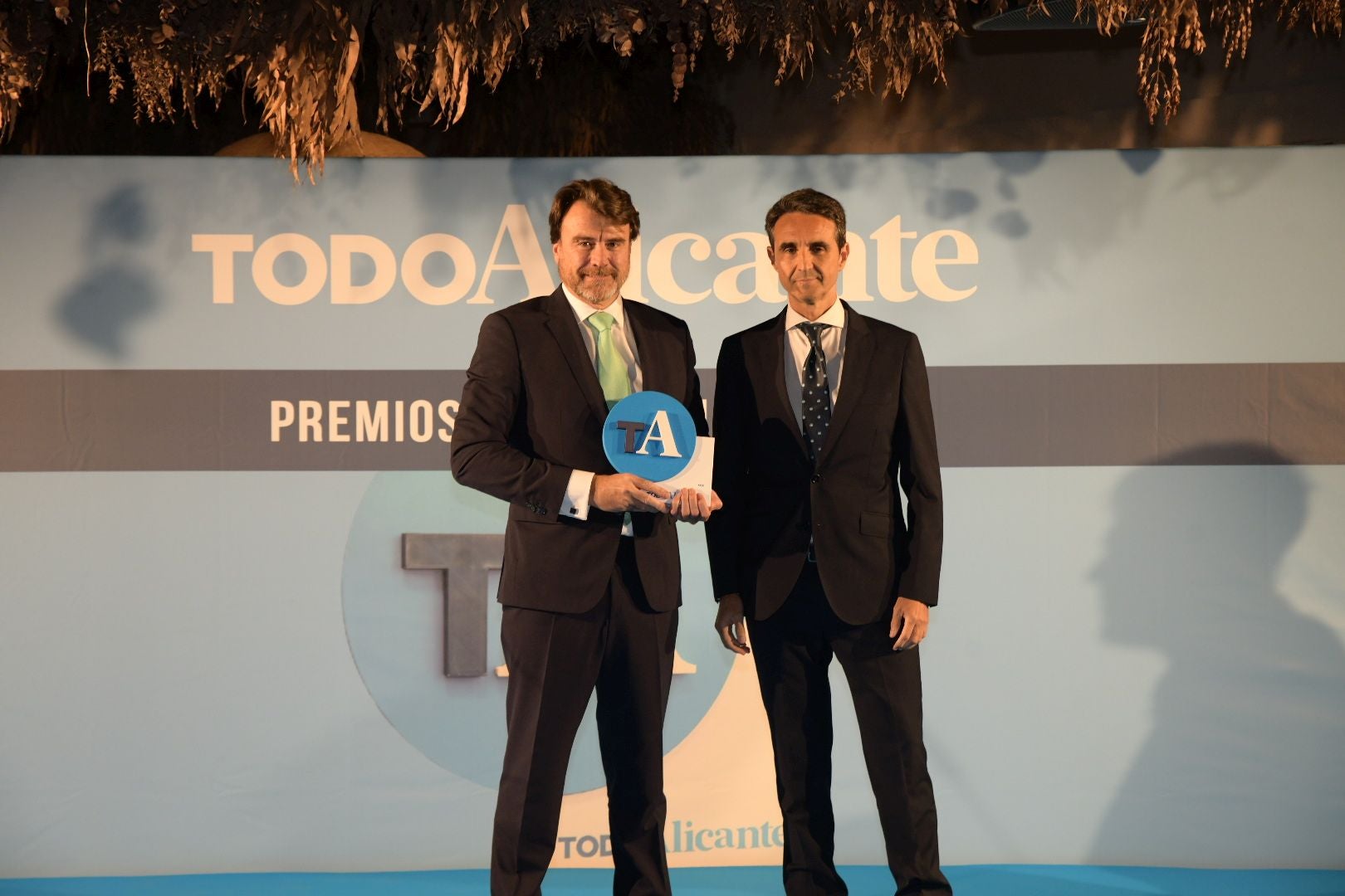 Alicante brilla: así ha sido la gran noche de los Premios Alicantinos