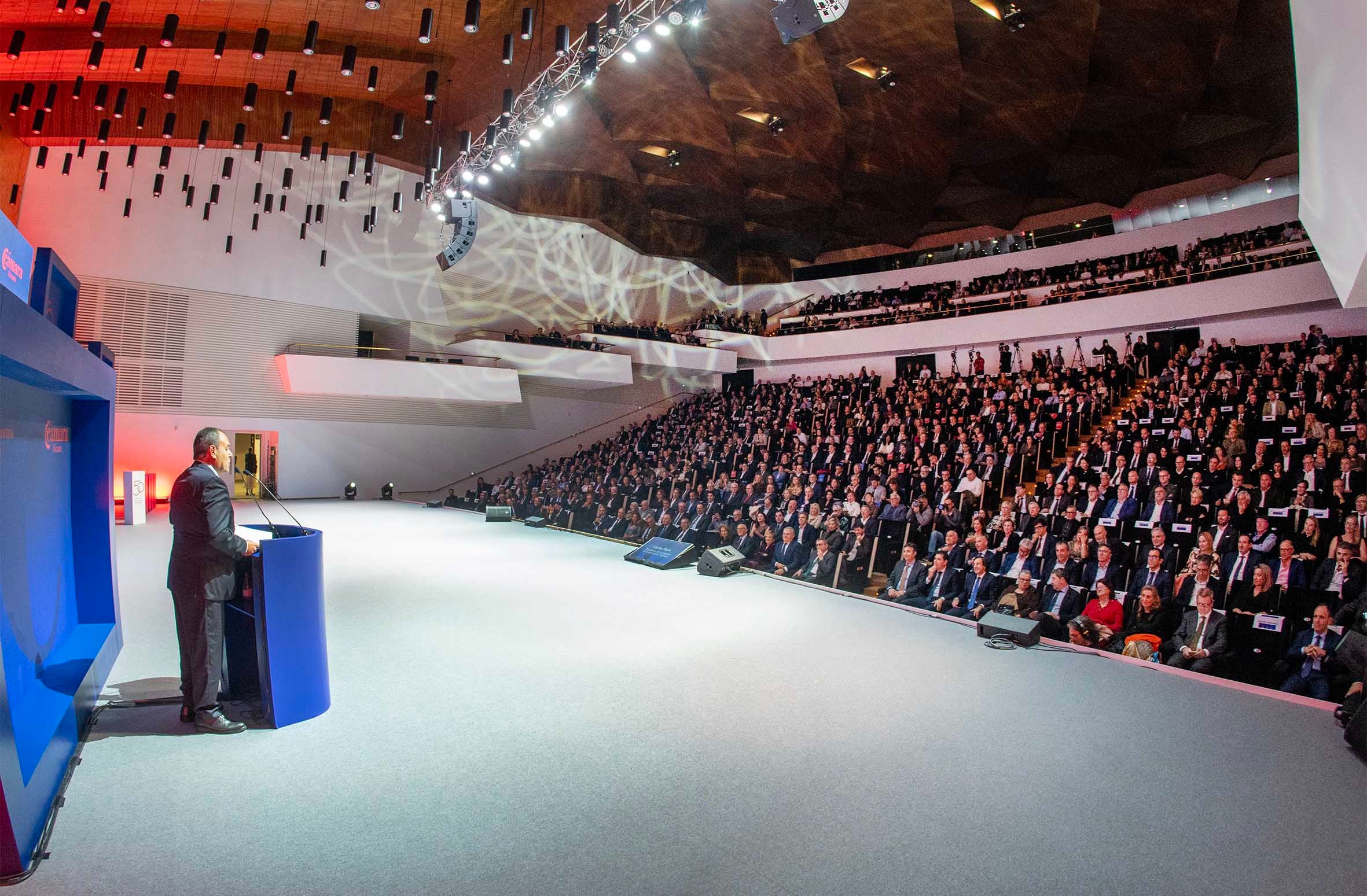 FOTOS | La Noche de la Economía Alicantina: medio siglo premiando el talento empresarial de la provincia