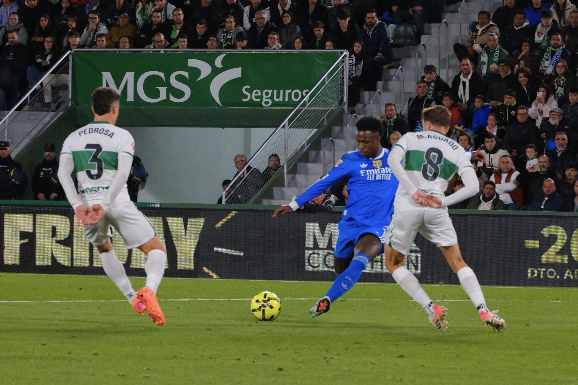 Las mejores imágenes del Elche CF-Real Madrid en el Martínez Valero