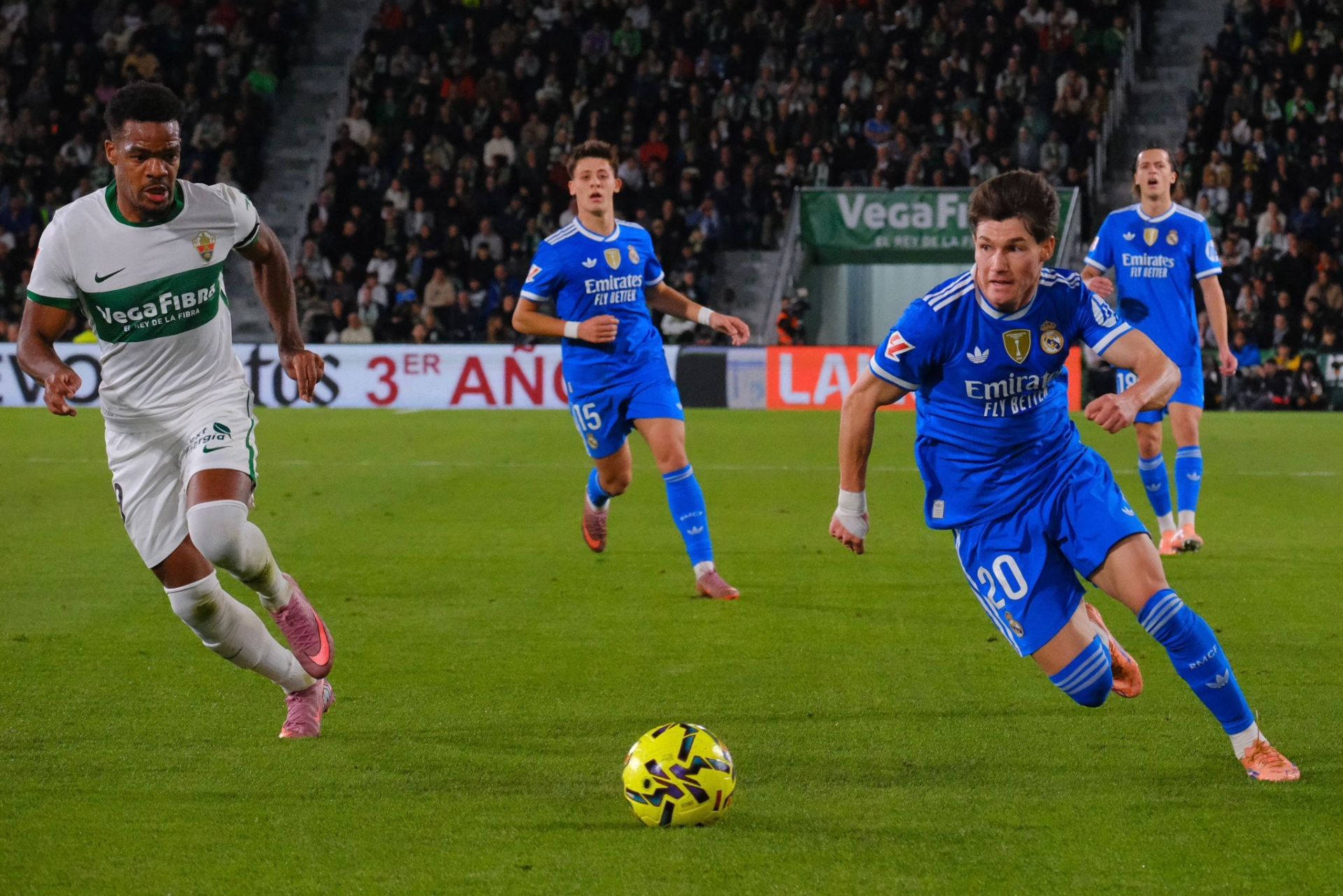 Las mejores imágenes del Elche CF-Real Madrid en el Martínez Valero