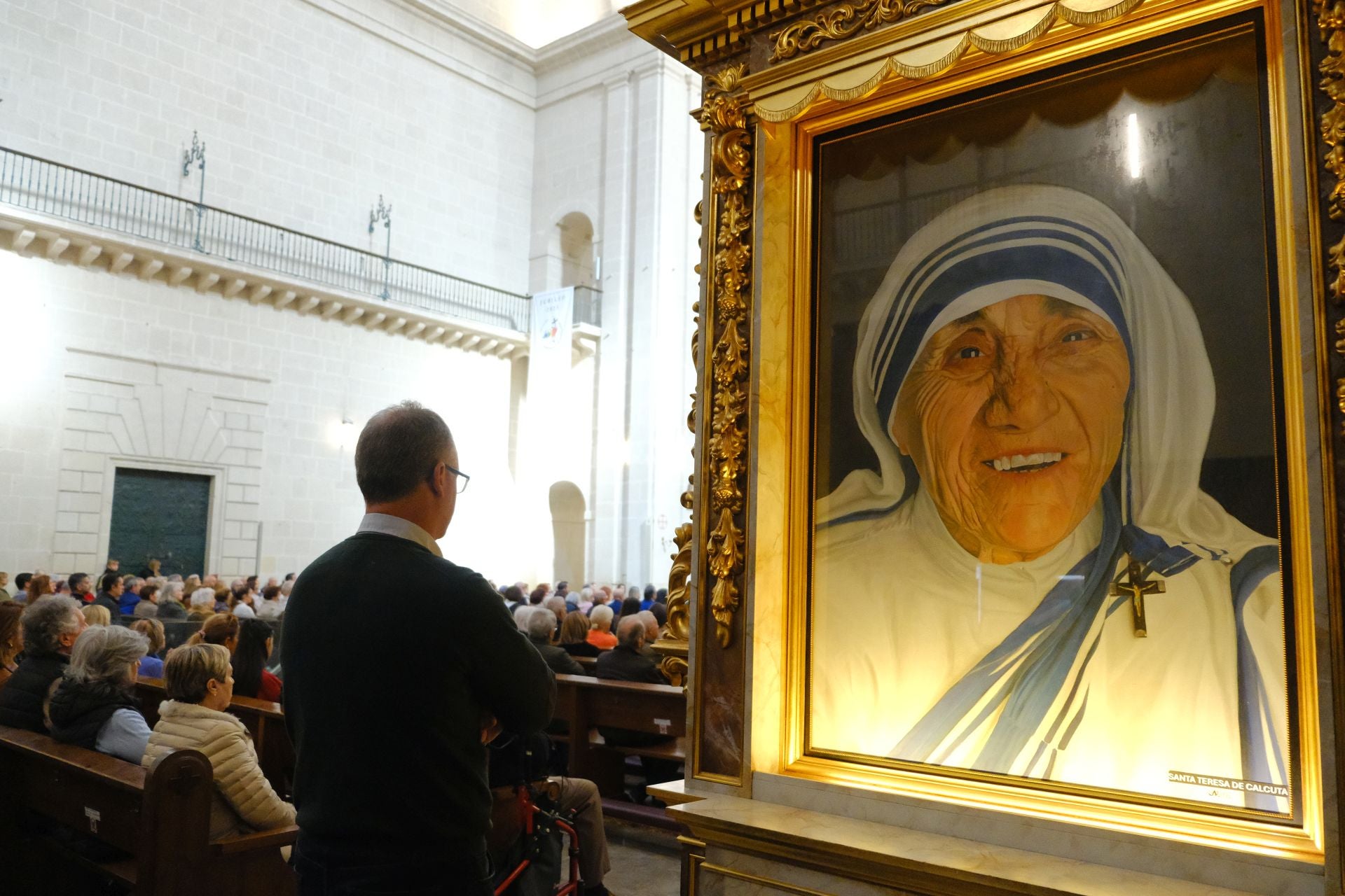 Alicante se rinde ante la Virgen del Remedio en su 75 aniversario como Alcaldesa Perpetua