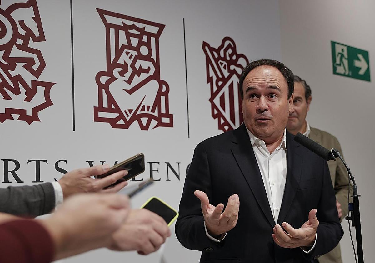 Pérez Llorca, en la presentación de Nando Pastor como nuevo síndic popular.