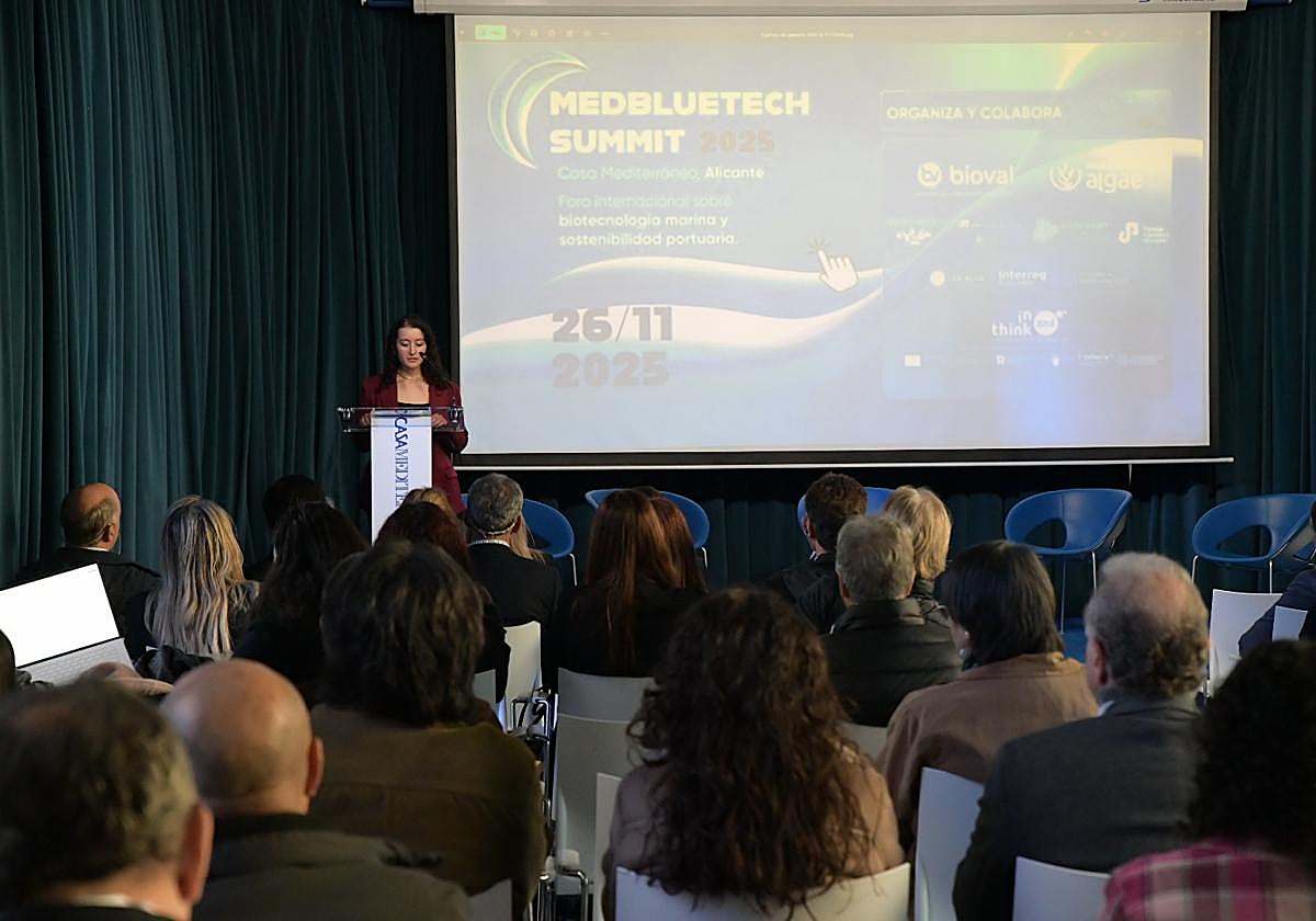 Presentación de la MedBluetech Summit 2025.
