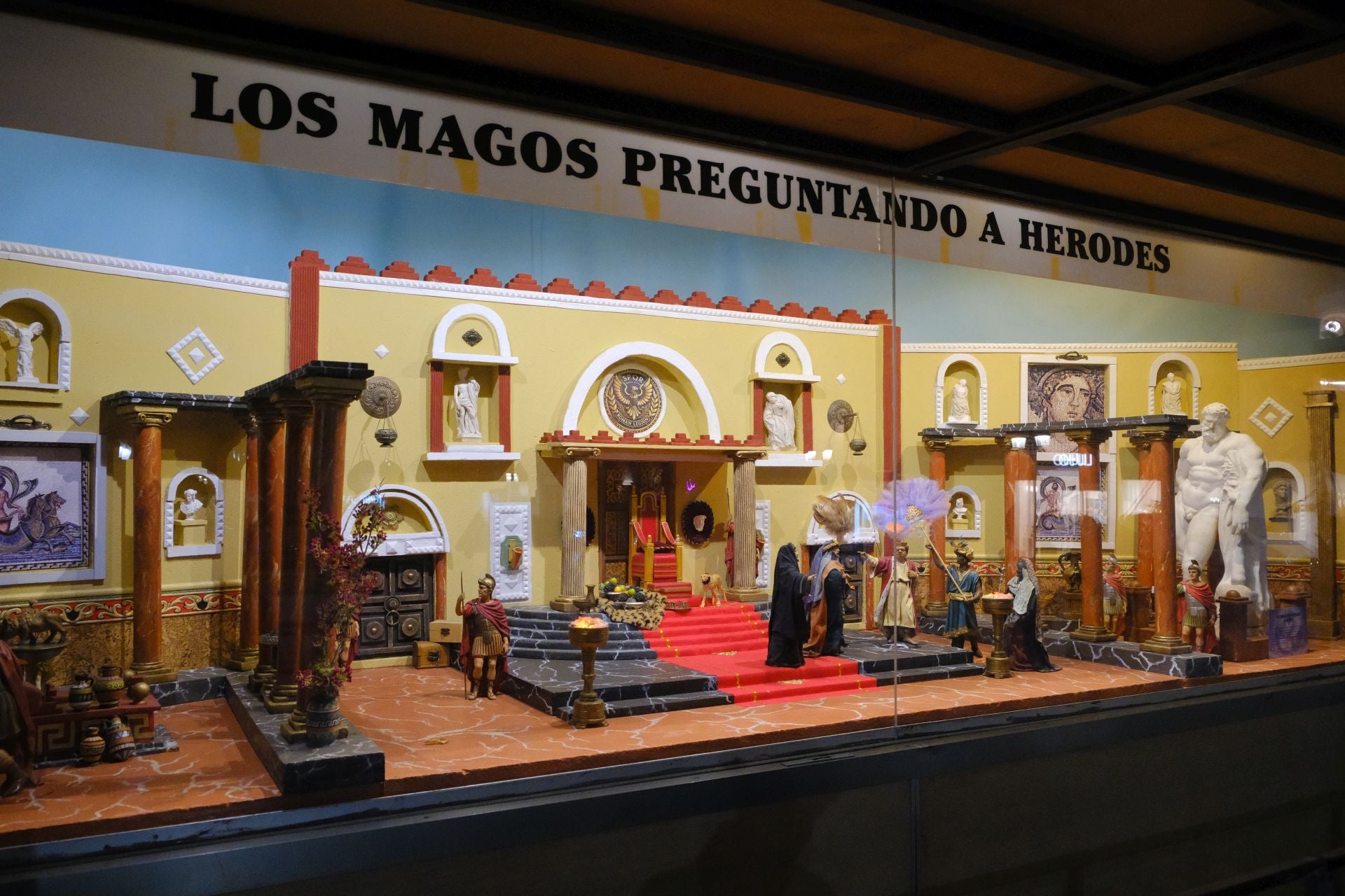 Villancicos, luz y tradición en la inauguración del Belén Social en Alicante