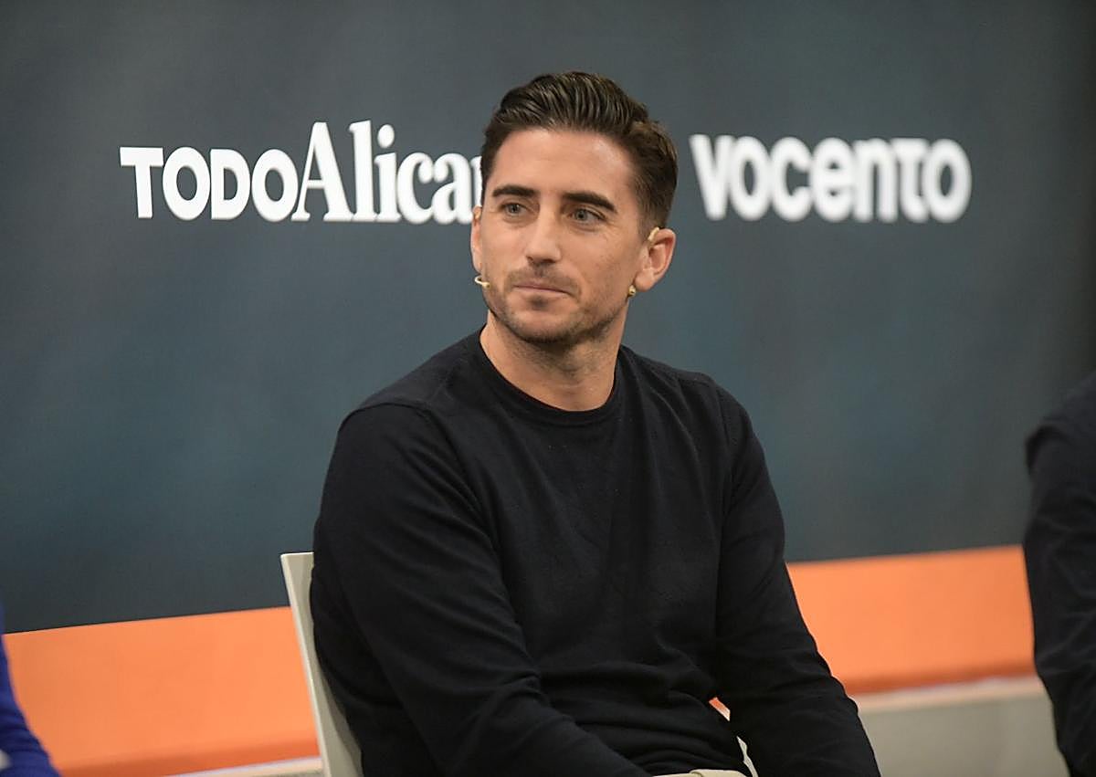 Imagen secundaria 1 - Melany (Gioconda Ros), Pablo Rueda e Iván Aliaga. 