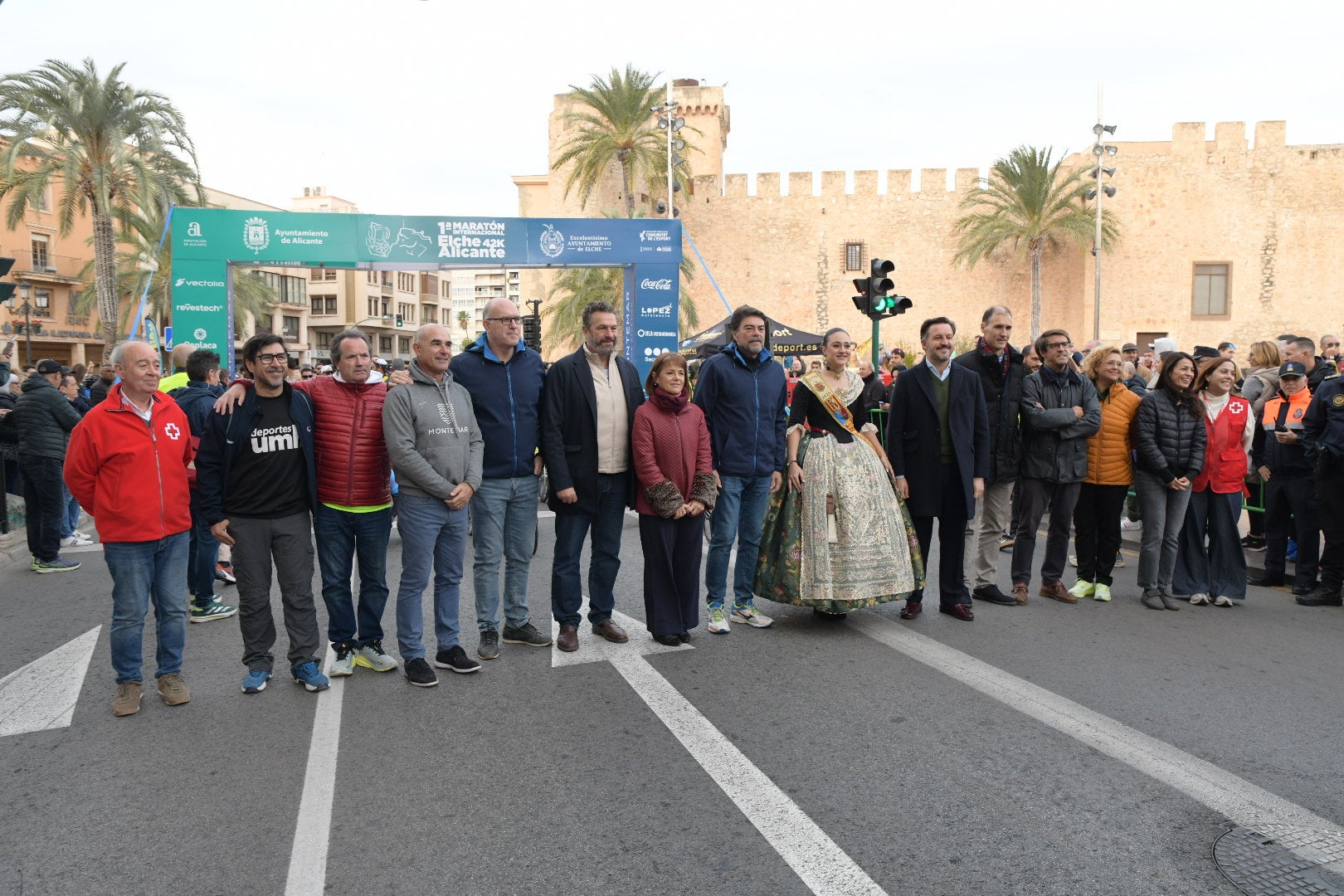 El éxito de la primera maratón Elche y Alicante augura futuras ediciones