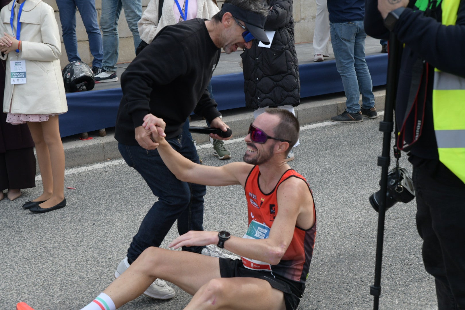 El éxito de la primera maratón Elche y Alicante augura futuras ediciones