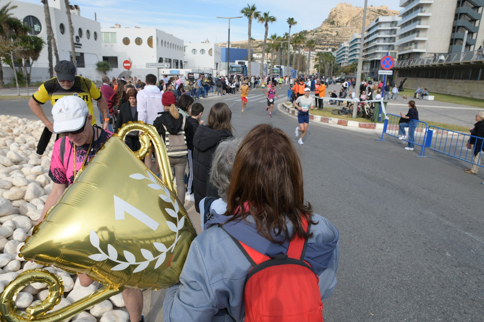 El éxito de la primera maratón Elche y Alicante augura futuras ediciones