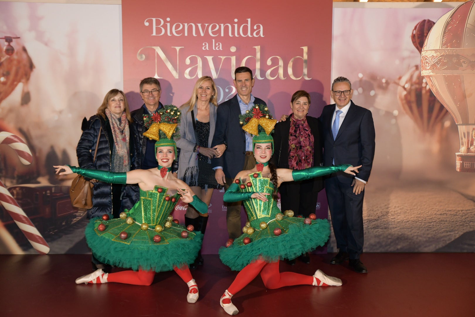 Cientos de asistentes dan la &#039;Bienvenida a la Navidad&#039; en la gala solidaria de Vectalia
