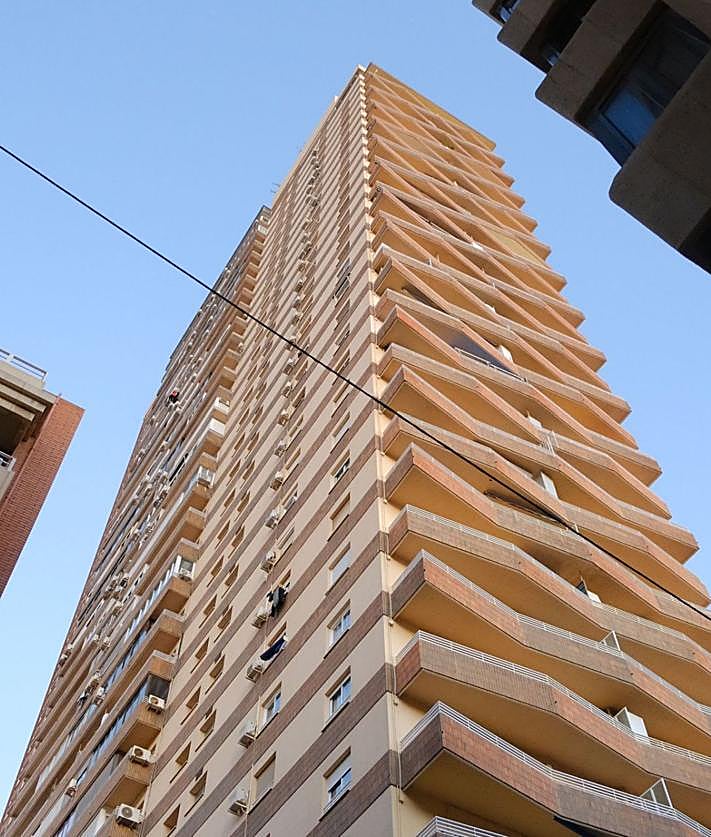 Imagen secundaria 2 - Edificio afectado. 