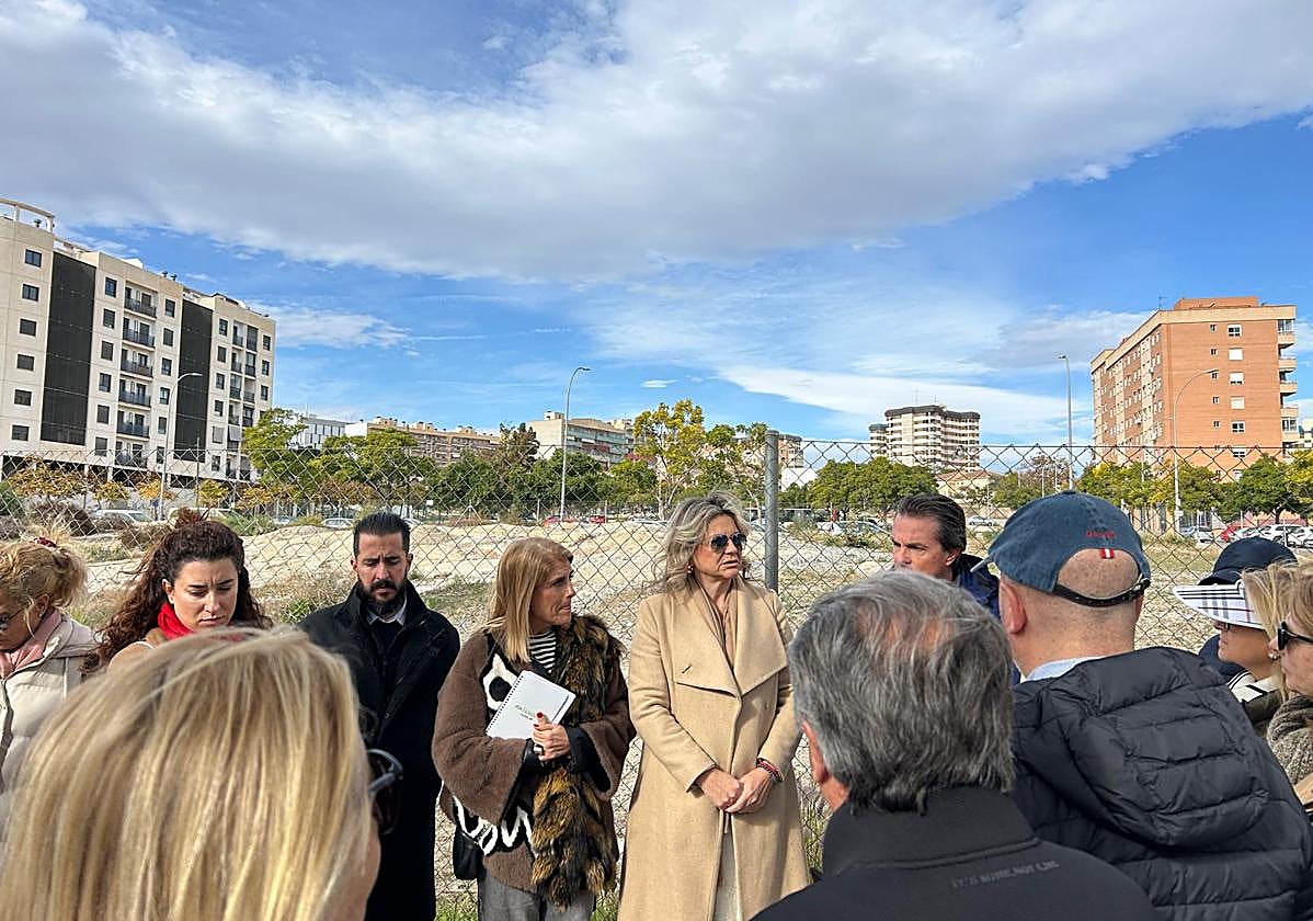 Institutional meeting with the residents.