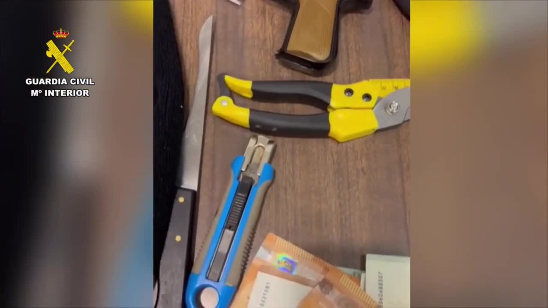 Ingresan en prisión tres atracadores acusados de dos robos a punta de pistola