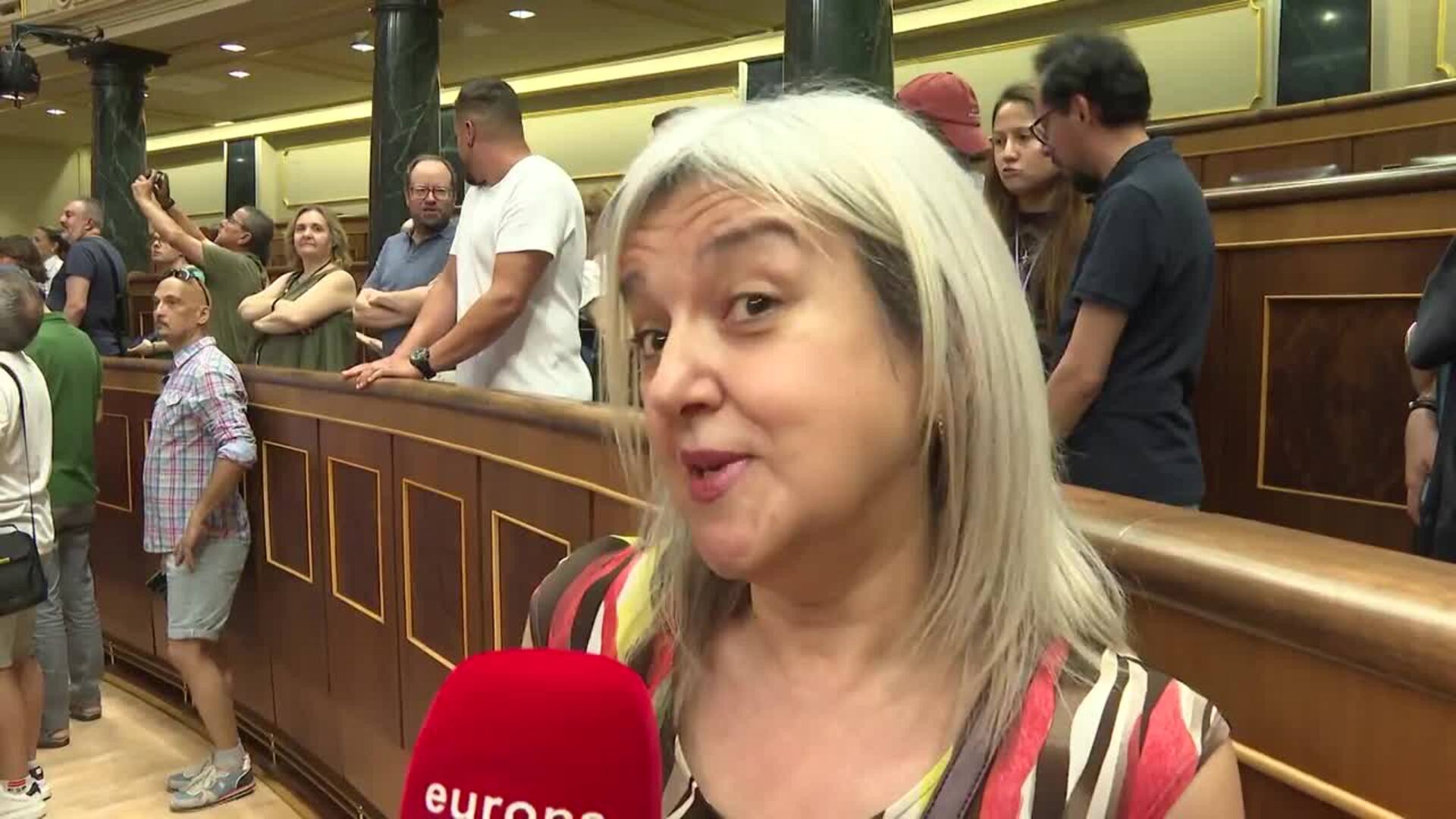Asistentes a las jornadas de puertas abiertas en el Congreso critican la situación política