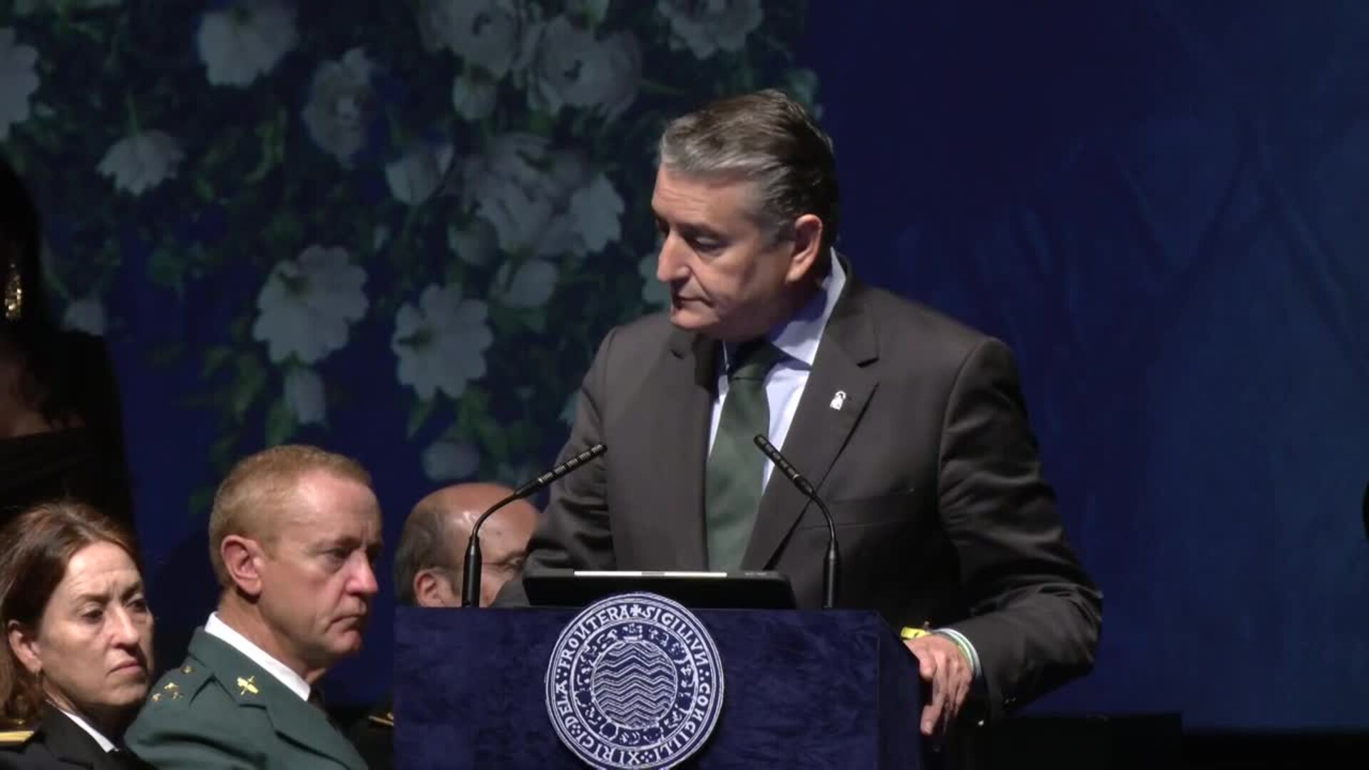 Sanz (Interior Andalucía) recoge el Premio Especial Ciudad de Jerez 2025 concedido al Cecop