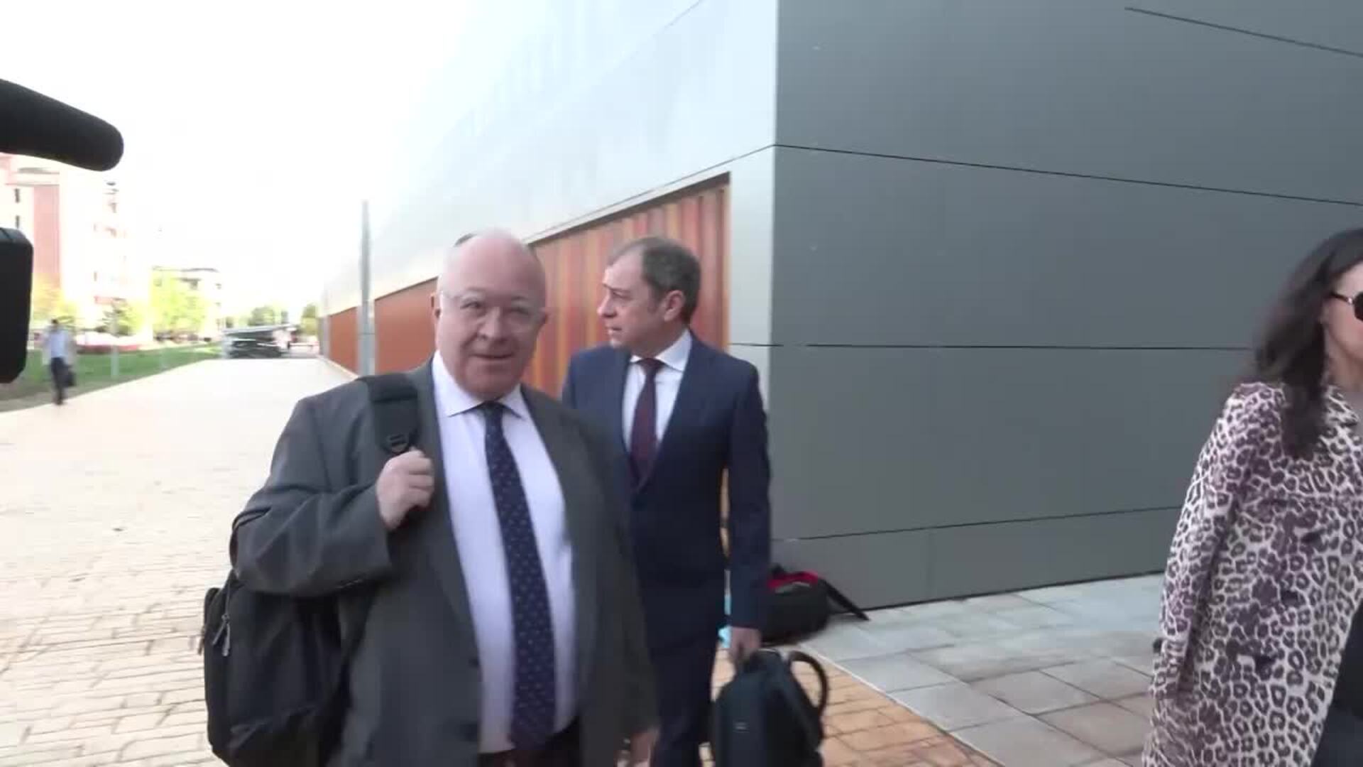 La Audiencia de Badajoz aplaza a mayo el juicio contra el hermano de Pedro Sánchez