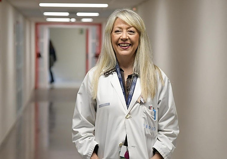 El secreto mejor guardado de la bellea del foc: su madre, una pionera de la vanguardia quirúrgica en Alicante