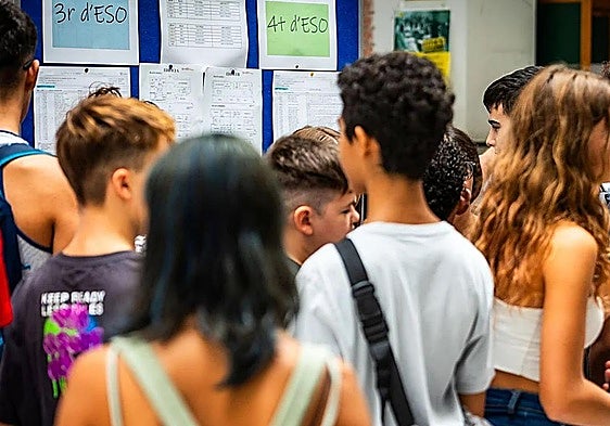 La Comunitat sufre un descalabro histórico en educación: solo Ceuta y Melilla obtienen peores resultados en el informe PISA