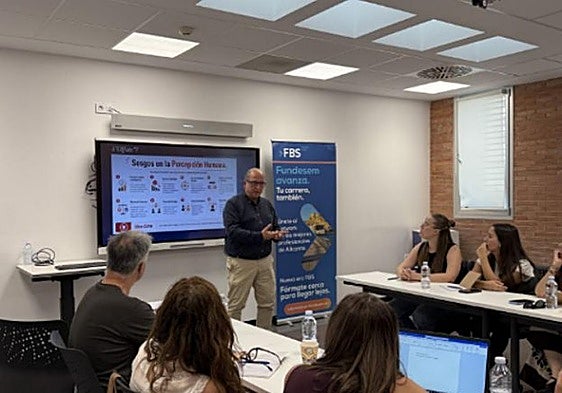 ¿Dónde estudiar un MBA para directivos en Alicante? Fundesem lanza su nueva oferta formativa para empresas
