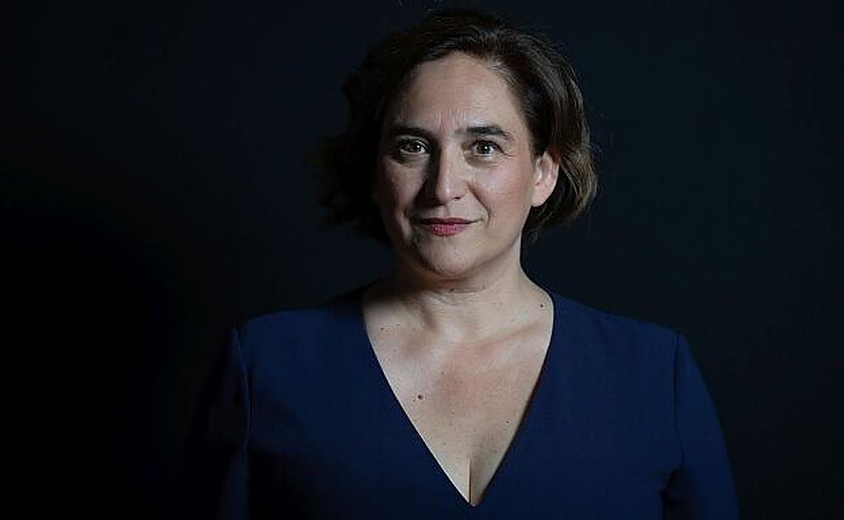 Former Mayor of Barcelona, Ada Colau, reveals she is sharing an apartment following her separation