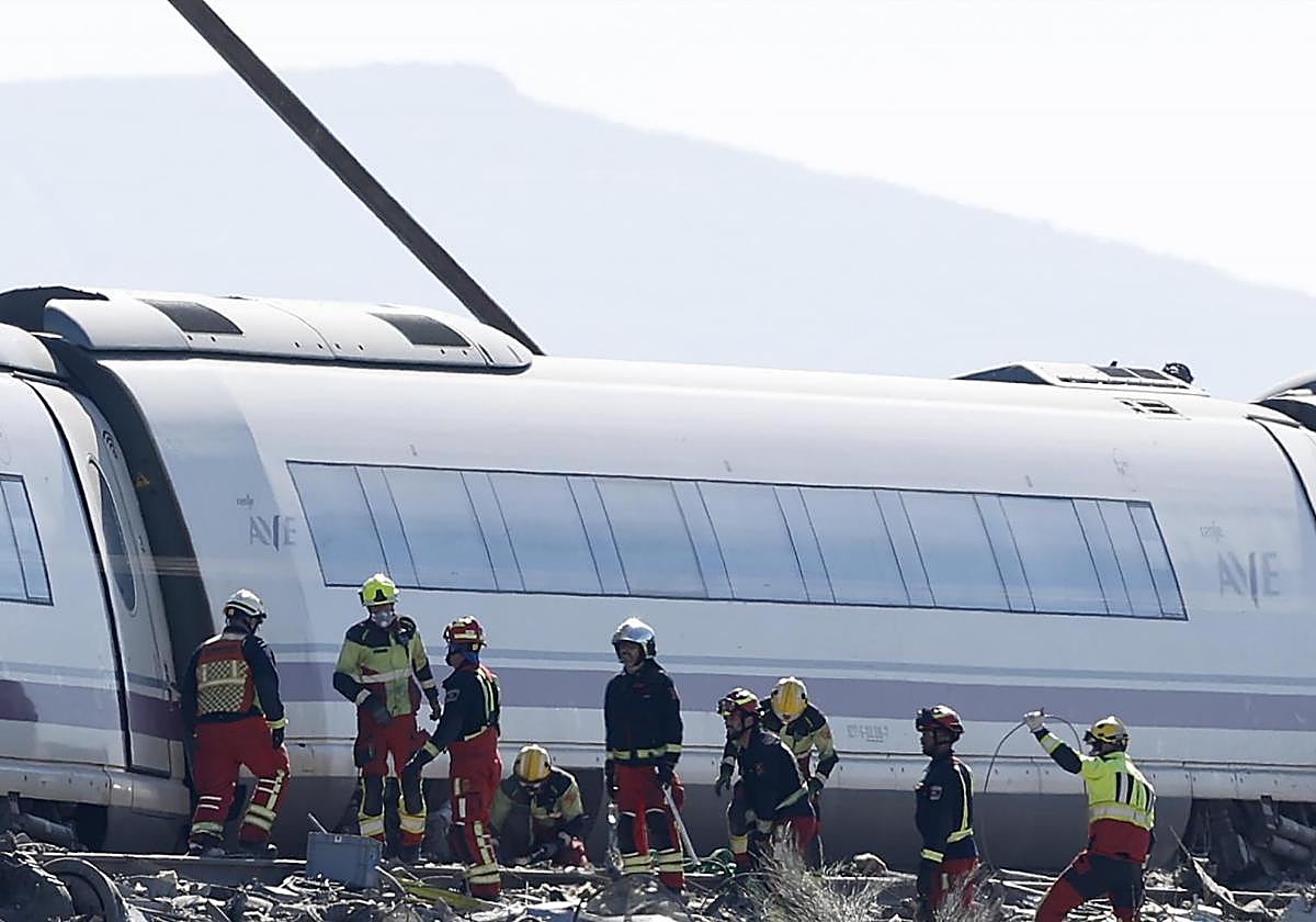 Las Hogueras de Alicante suspenden su agenda por la tragedia ferroviaria de Toledo