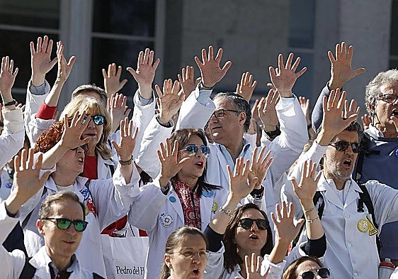 Huelga indefinida de médicos en Alicante desde el 28 de octubre: estas son sus reivindicaciones