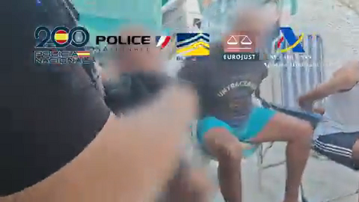Network Dismantled in Alicante for Smuggling Migrants and Drugs from Algeria 
